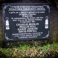 St Illtyd 5 memorial
